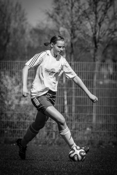 Bild 2985 - B-Juniorinnen FSC Kaltenkirchen - TuS Tensfeld : Ergebnis: 7:0